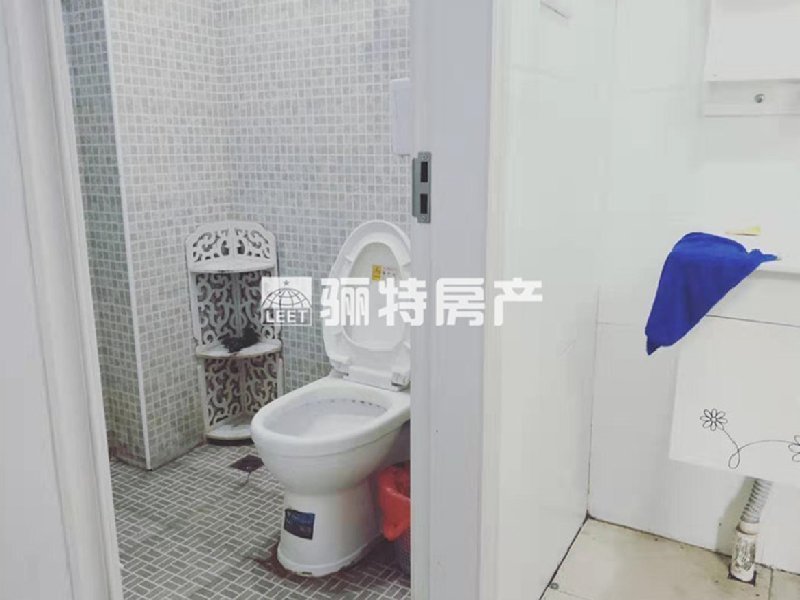 厨房及卫生间