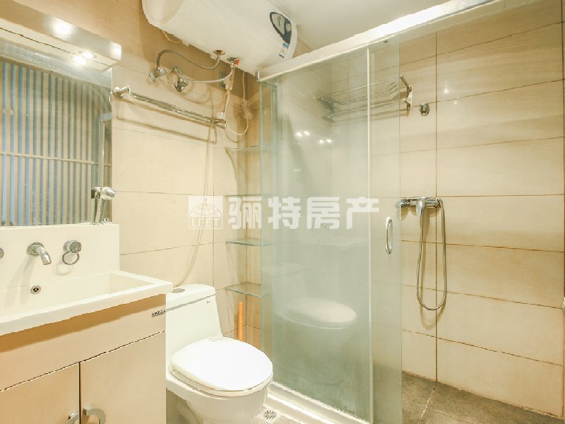 厨房及卫生间