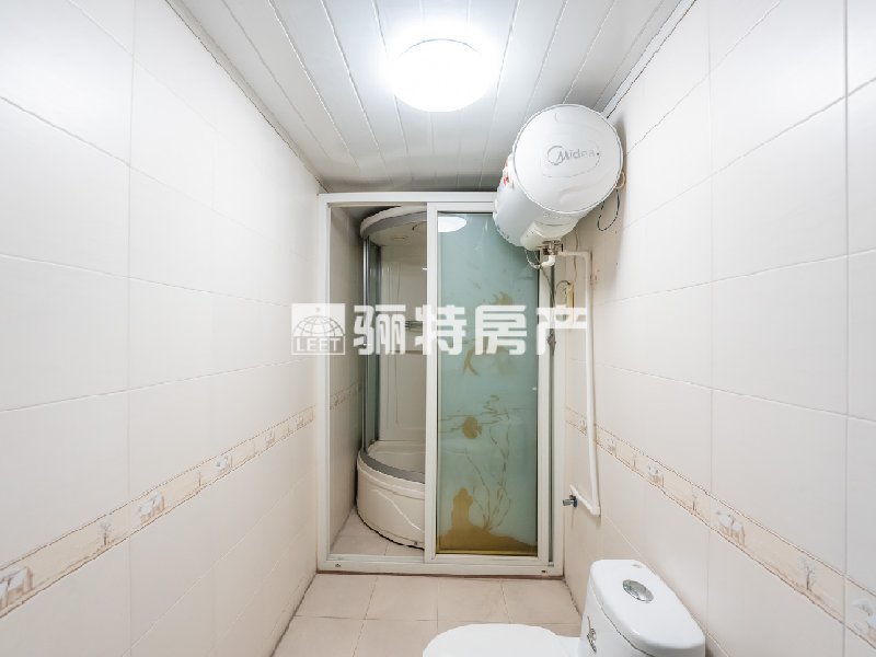 厨房及卫生间
