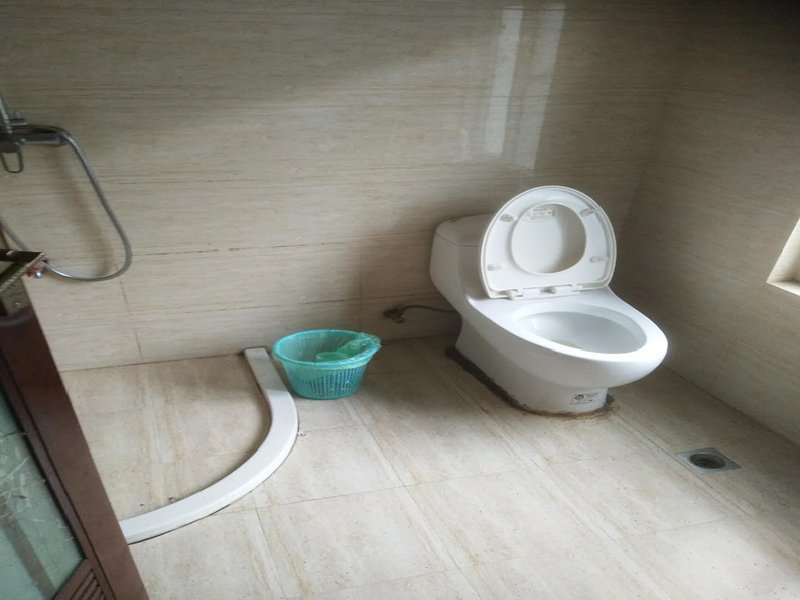 厨房及卫生间