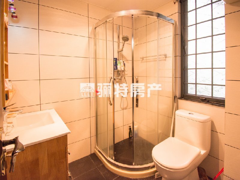 厨房及卫生间
