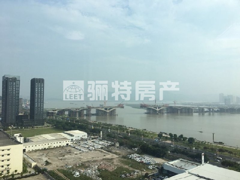 客厅