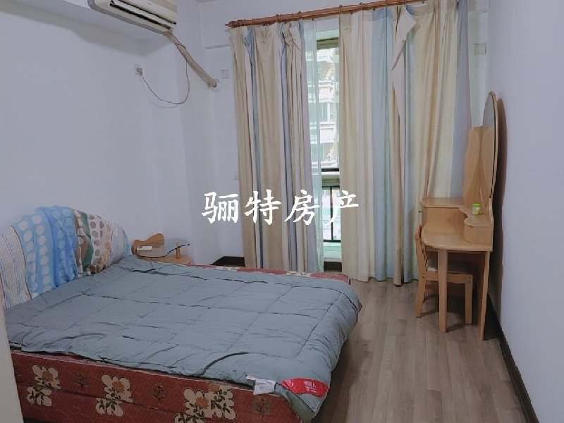 卧室