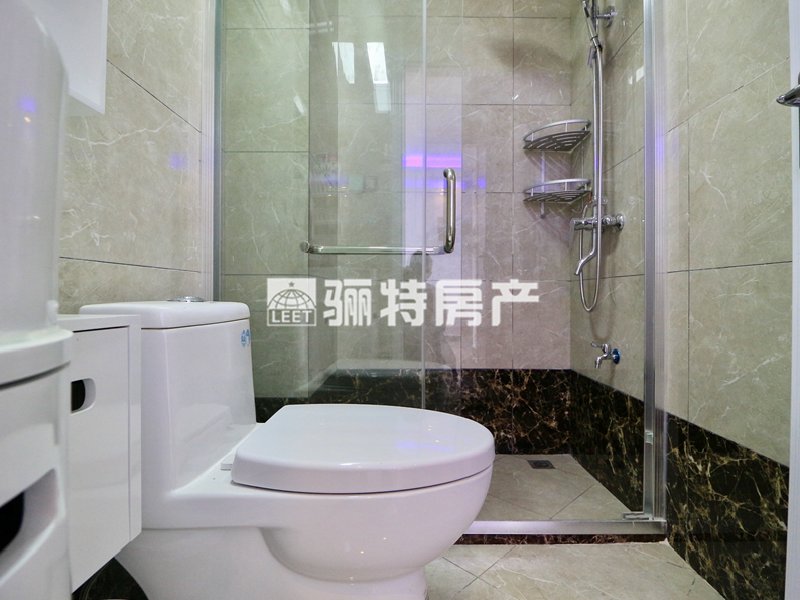 厨房及卫生间