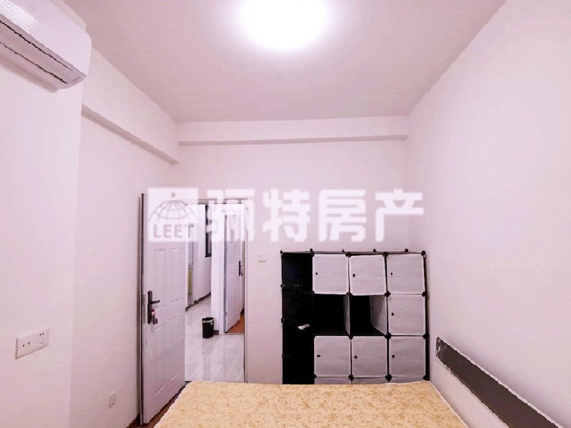 卧室