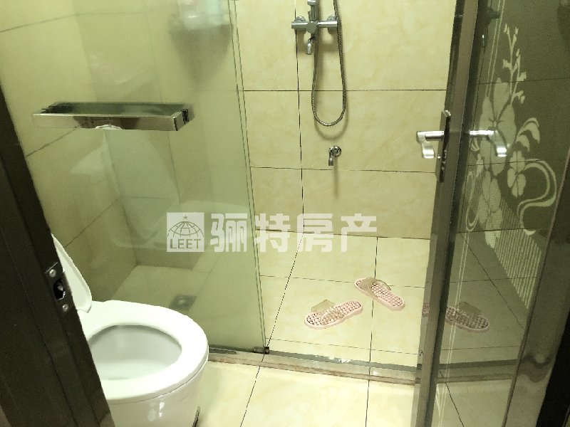 厨房及卫生间
