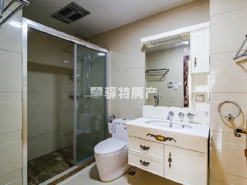 厨房及卫生间