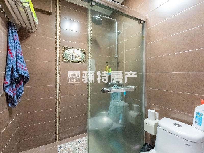 厨房及卫生间