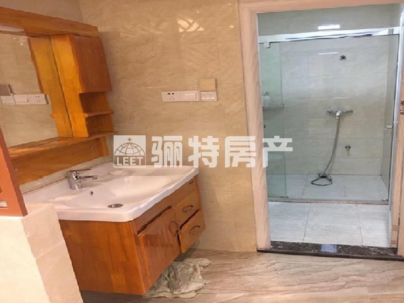 厨房及卫生间