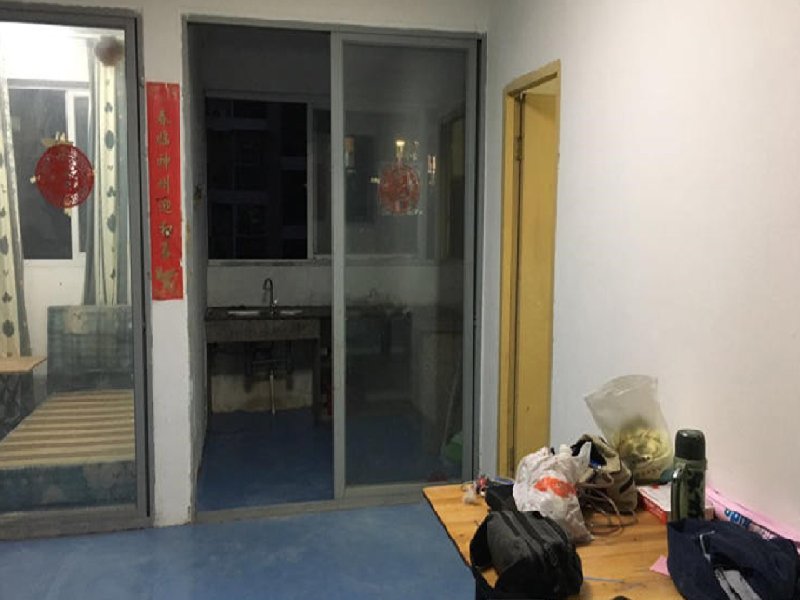 客厅