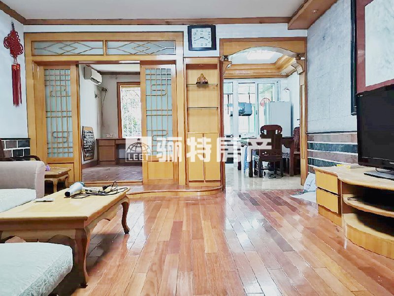 客厅