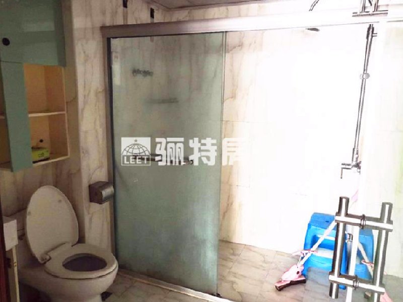 厨房及卫生间