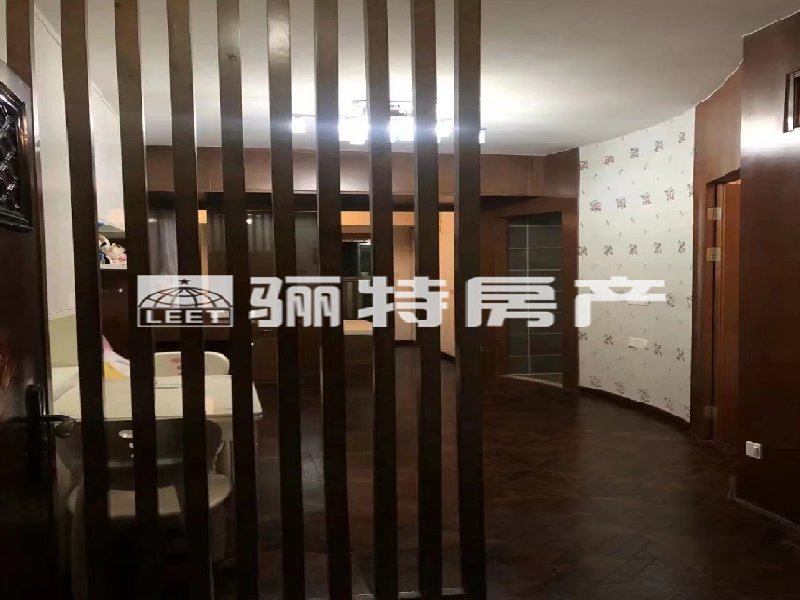 客厅