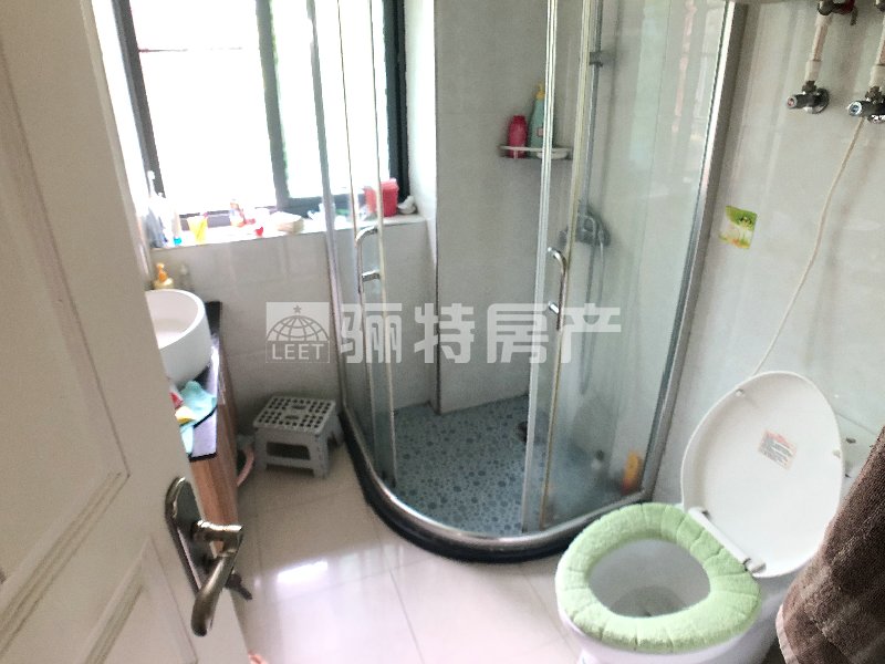 厨房及卫生间