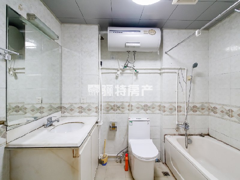 厨房及卫生间