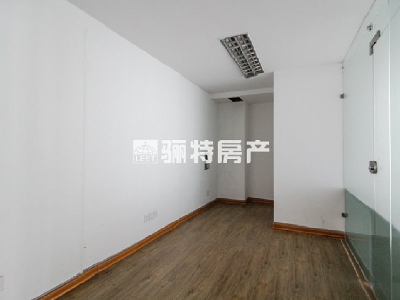 卧室