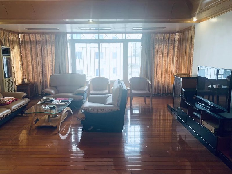 客厅