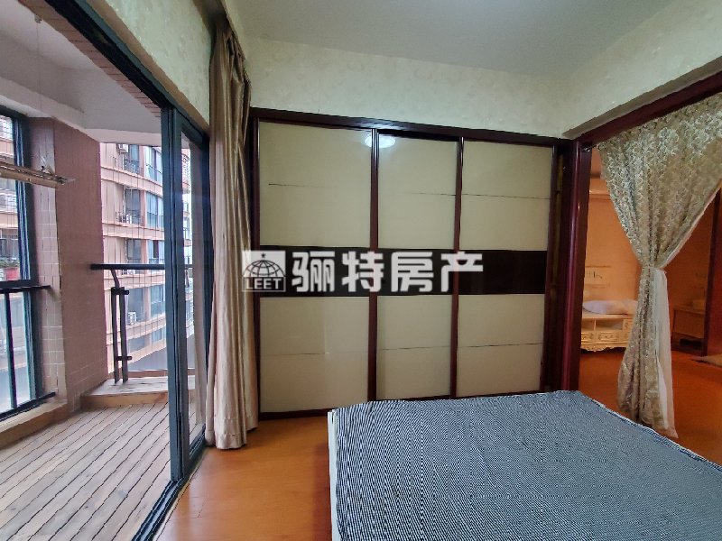 卧室