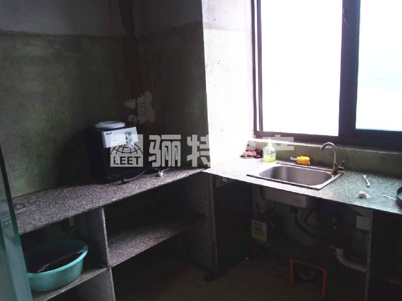 厨房及卫生间
