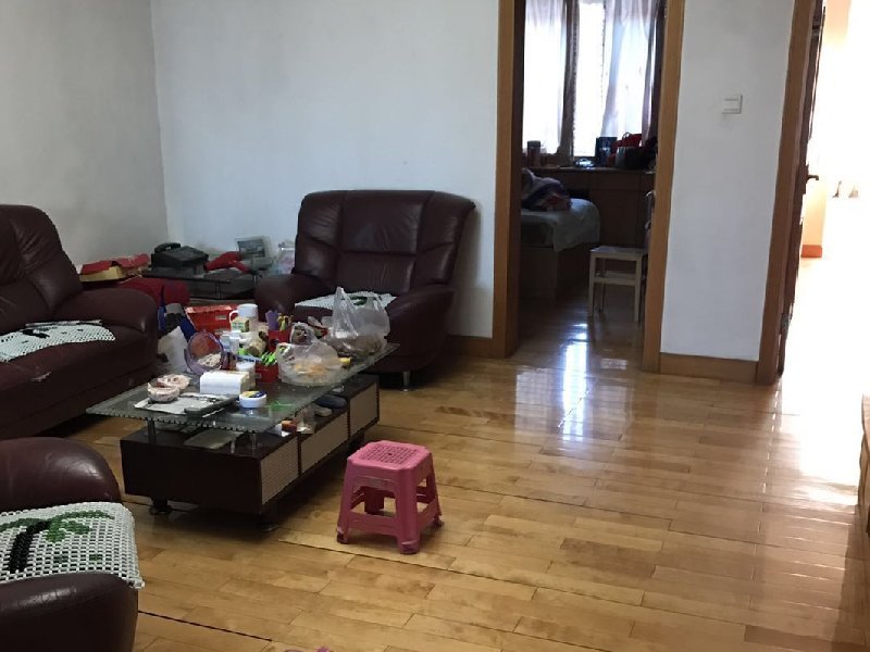 客厅