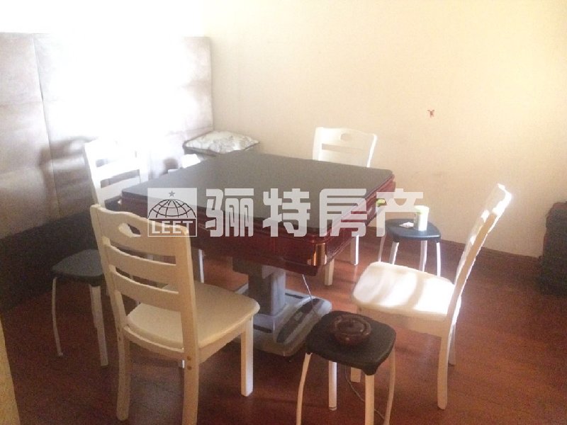 客厅