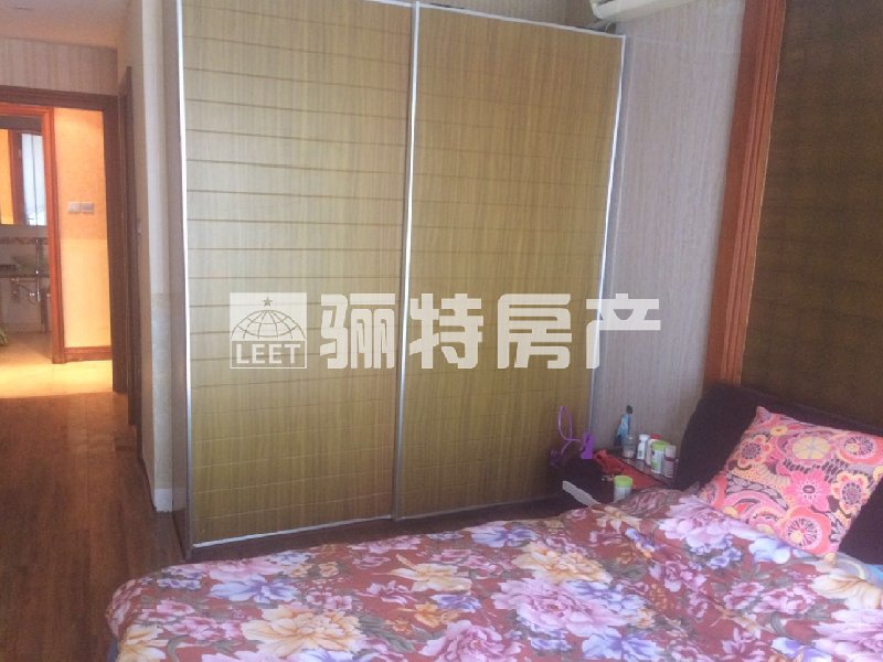 卧室