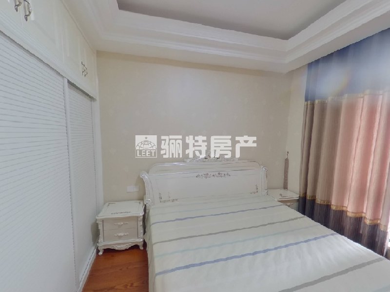 卧室