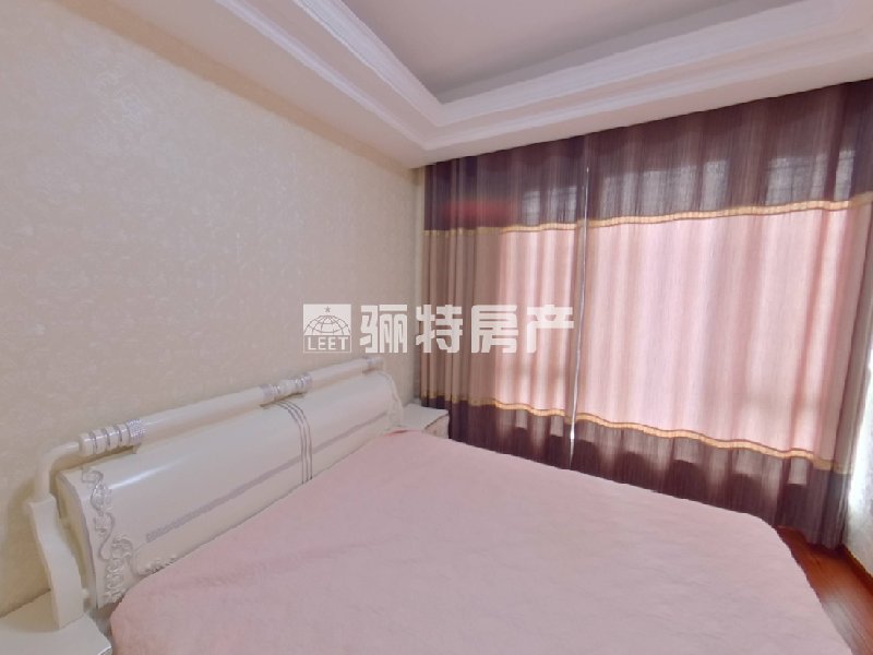 卧室