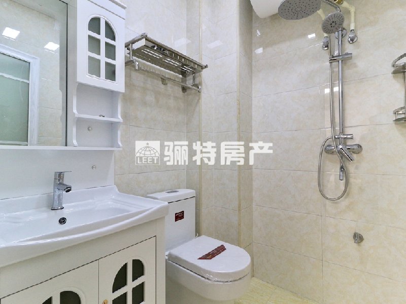 厨房及卫生间