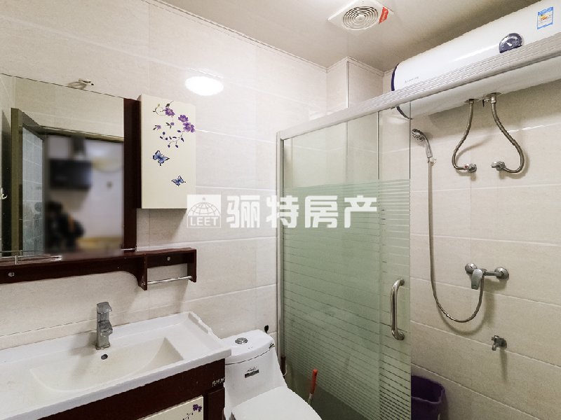 厨房及卫生间