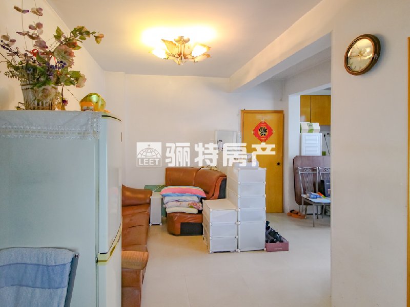 客厅
