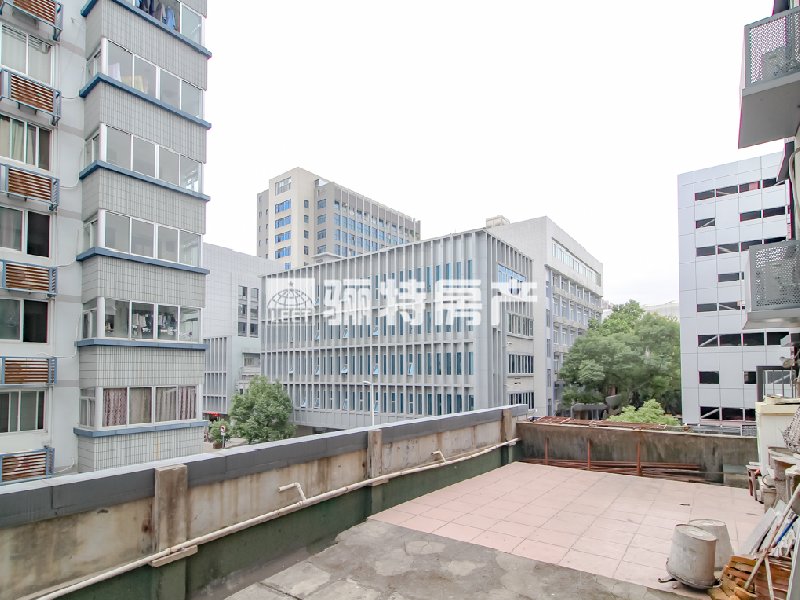 阳台